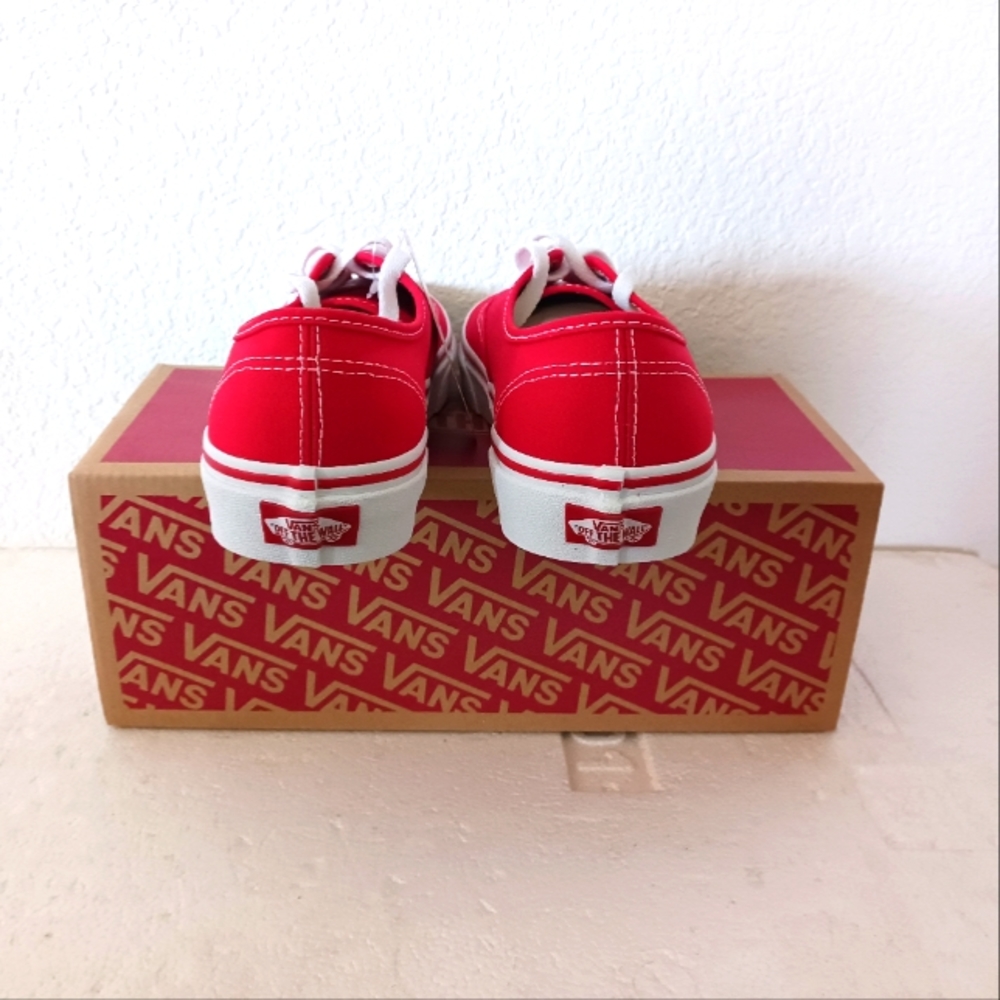 Vans - Picture 4 of 4